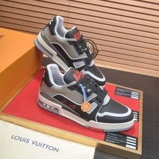 Louis Vuitton Trainer Sneaker